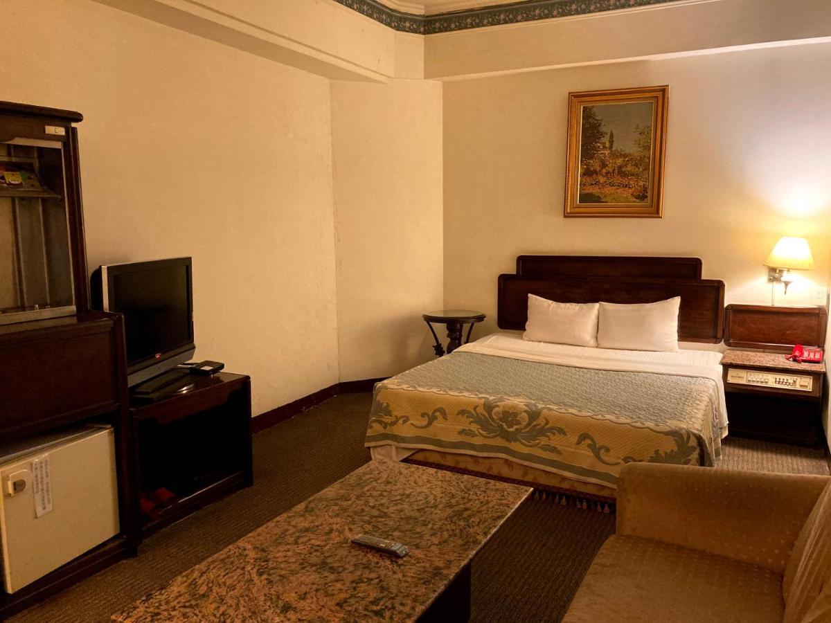 文南哥爸妻夫飯店 Hotel Đài Nam Ngoại thất bức ảnh