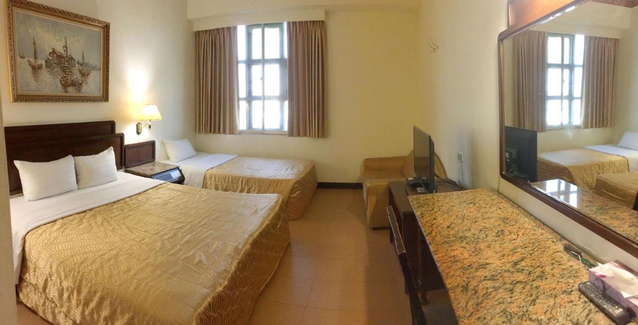文南哥爸妻夫飯店 Hotel Đài Nam Ngoại thất bức ảnh