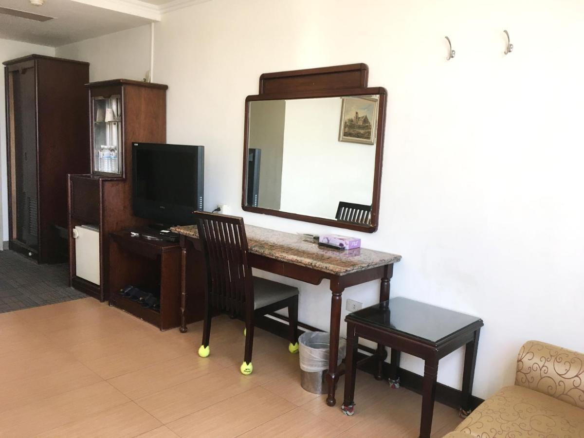 文南哥爸妻夫飯店 Hotel Đài Nam Ngoại thất bức ảnh