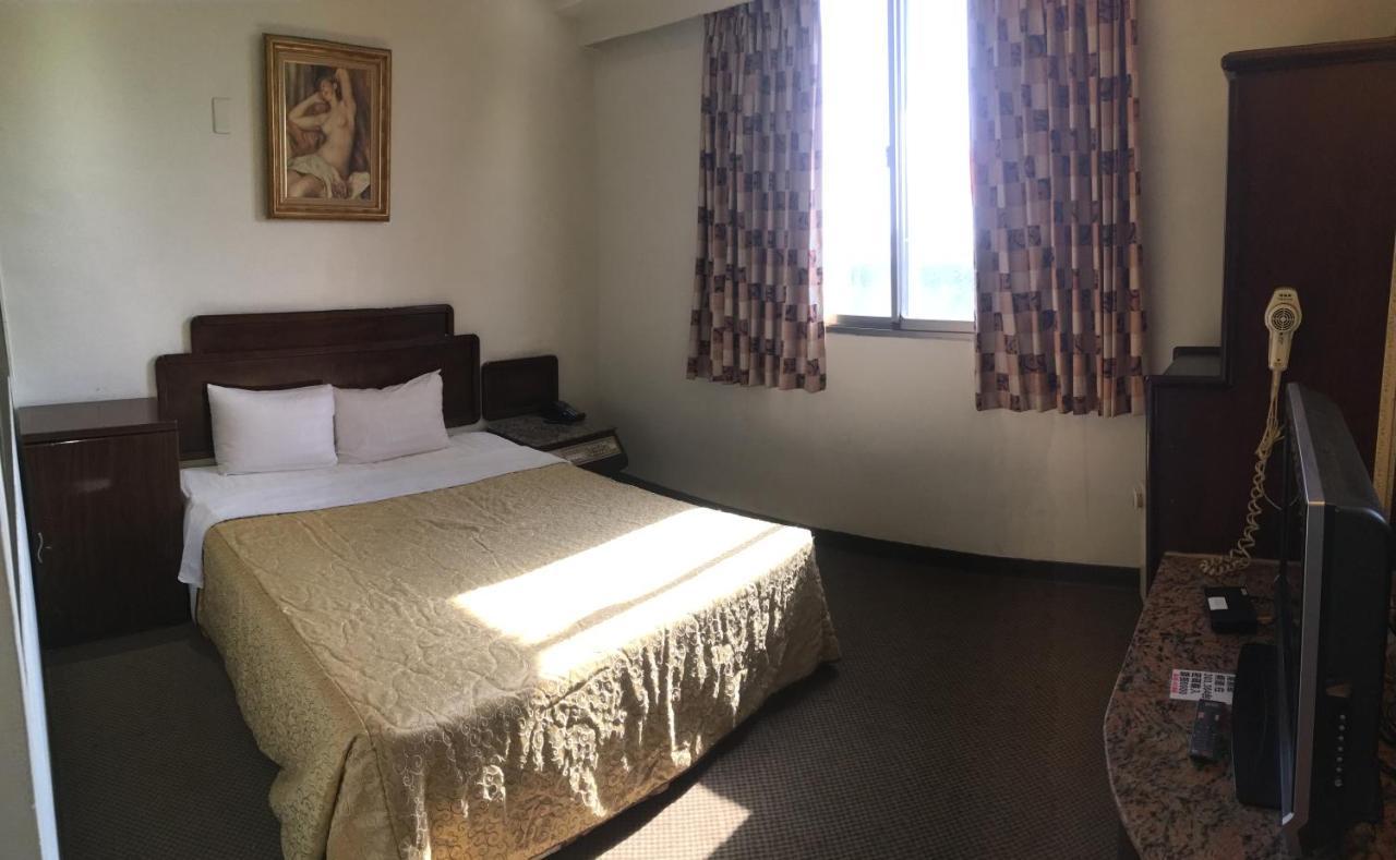 文南哥爸妻夫飯店 Hotel Đài Nam Ngoại thất bức ảnh
